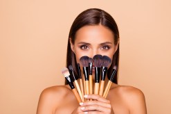 The Ultimate Guide to Perfect Makeup Application Order: Tips and Tricks